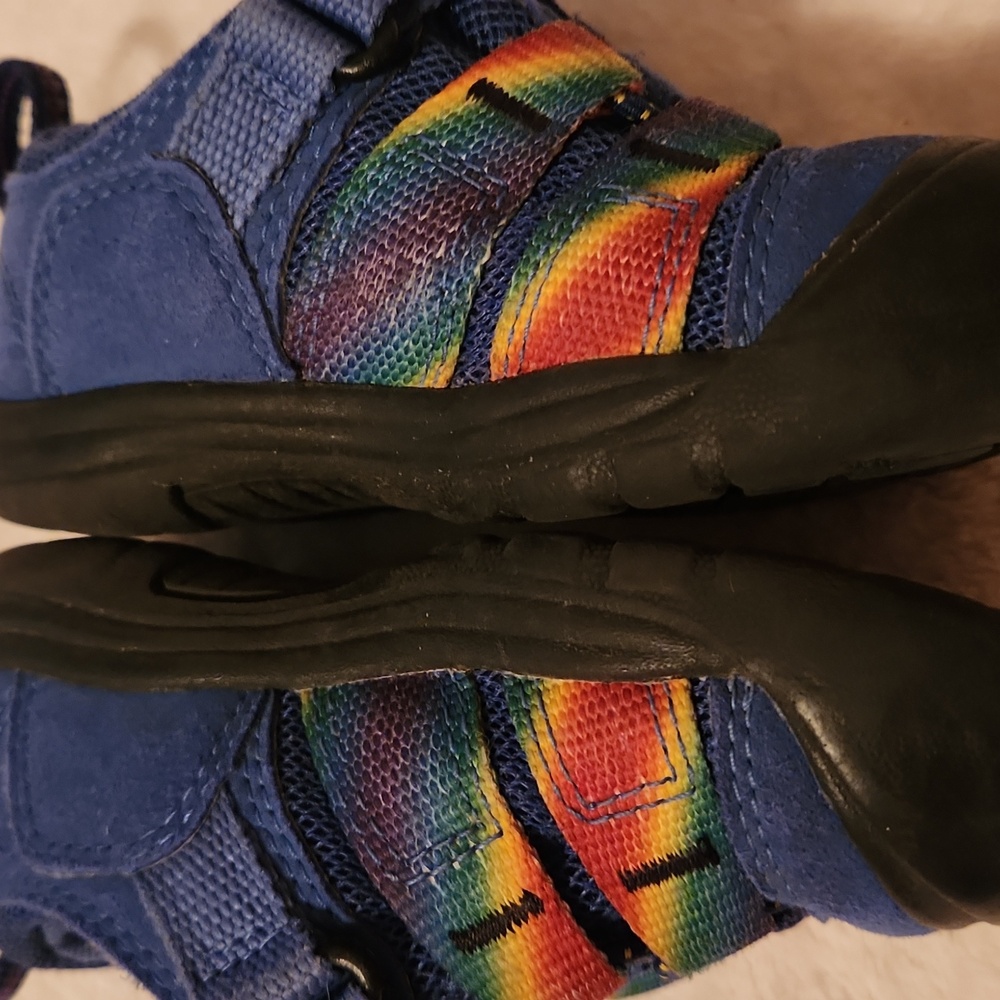 Keen Toddler Blue and Rainbow Sandals Size 7 - Picture 5 of 10